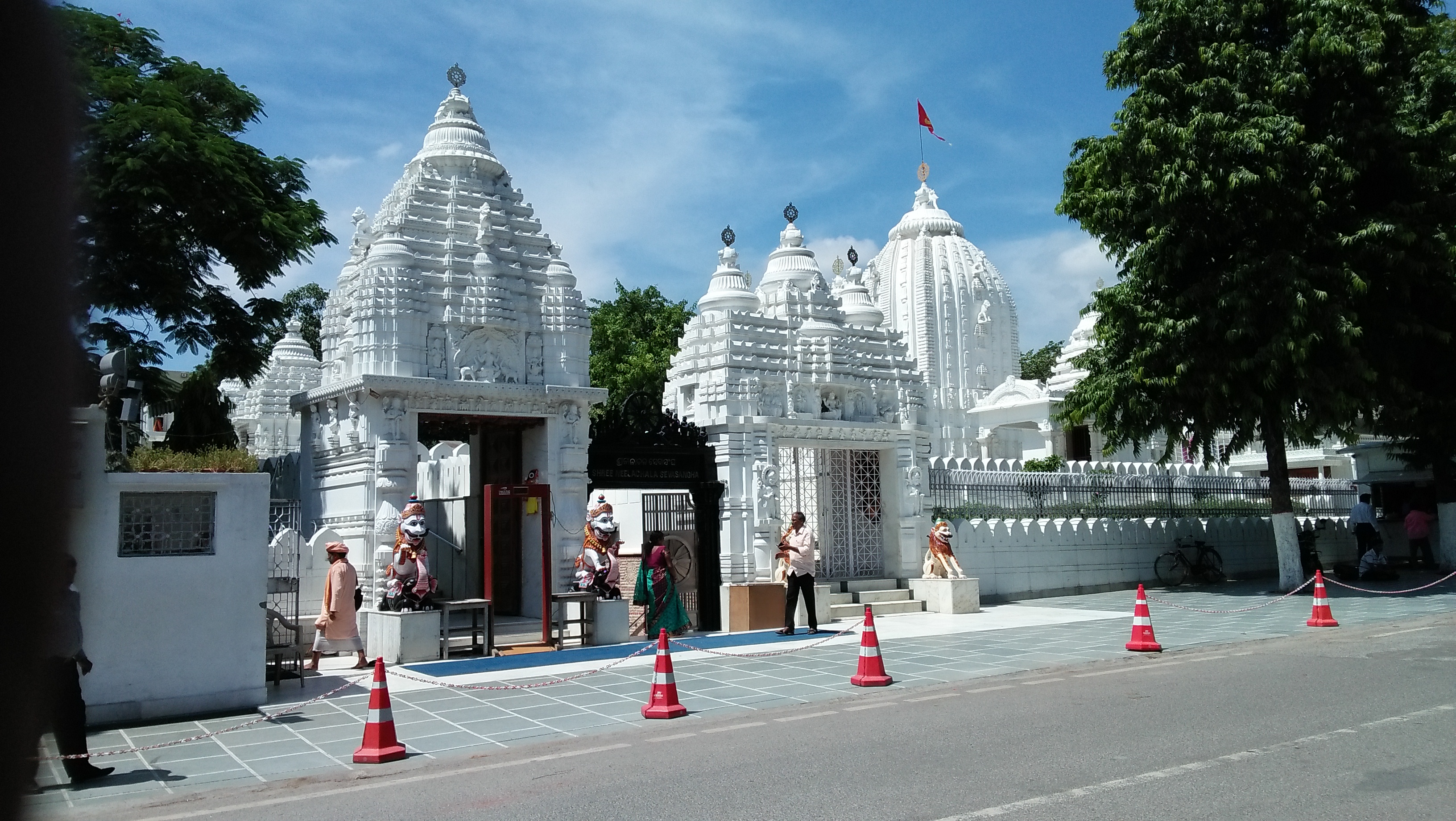 hauz khas  village road gagannath temple.